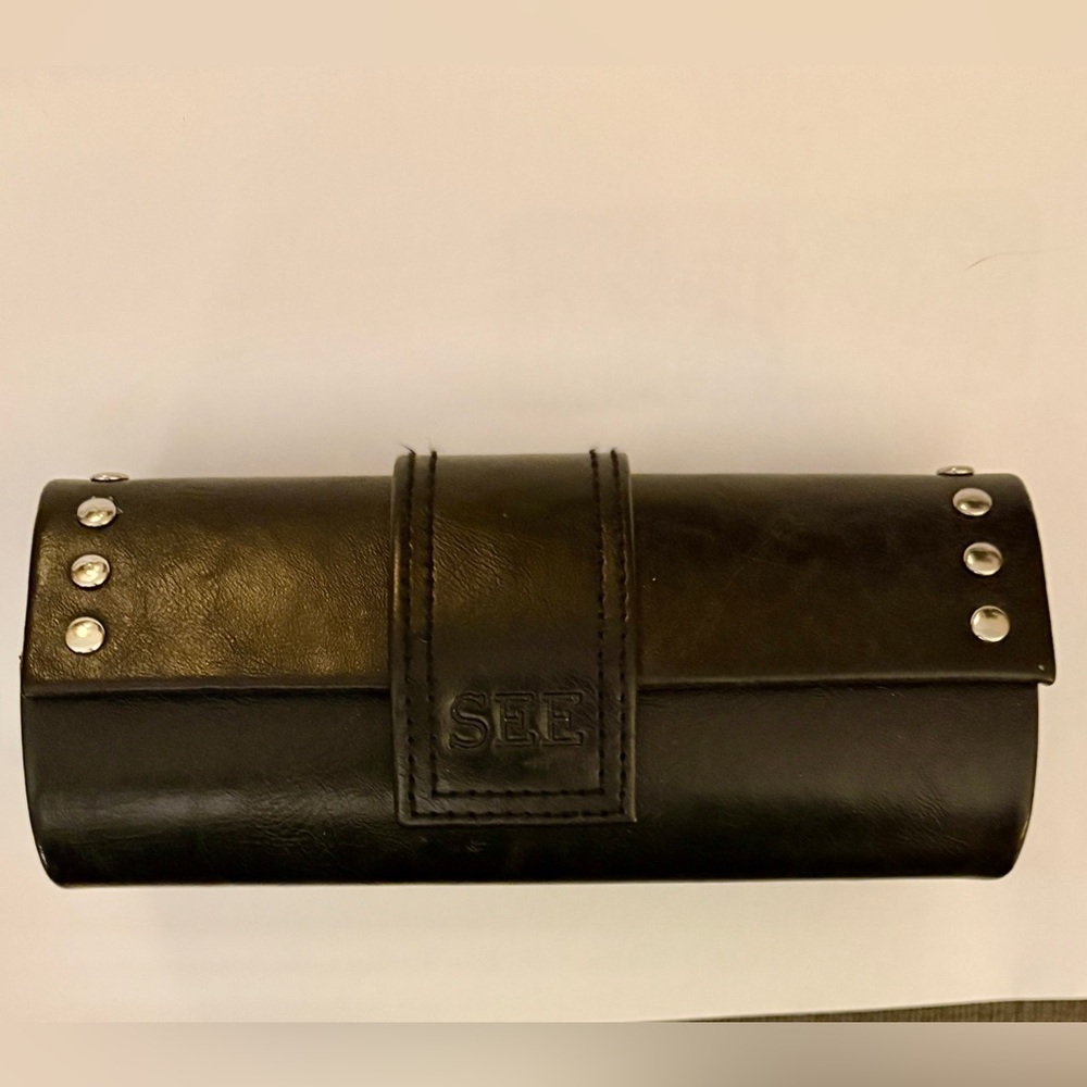 SEE Eyewear black glass case-NWOT